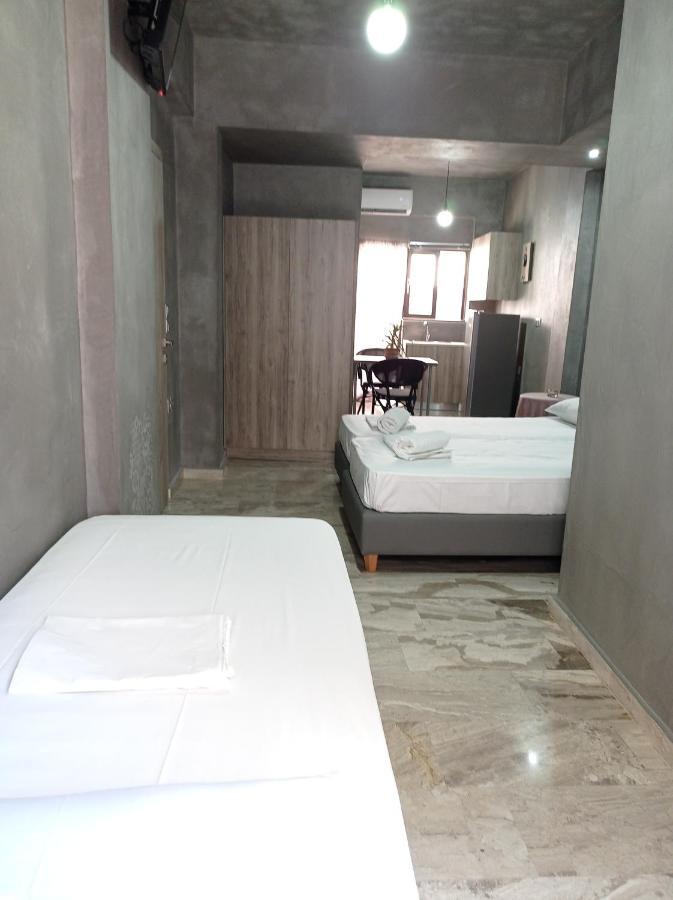 Guest House Pauline Kos Bagian luar foto