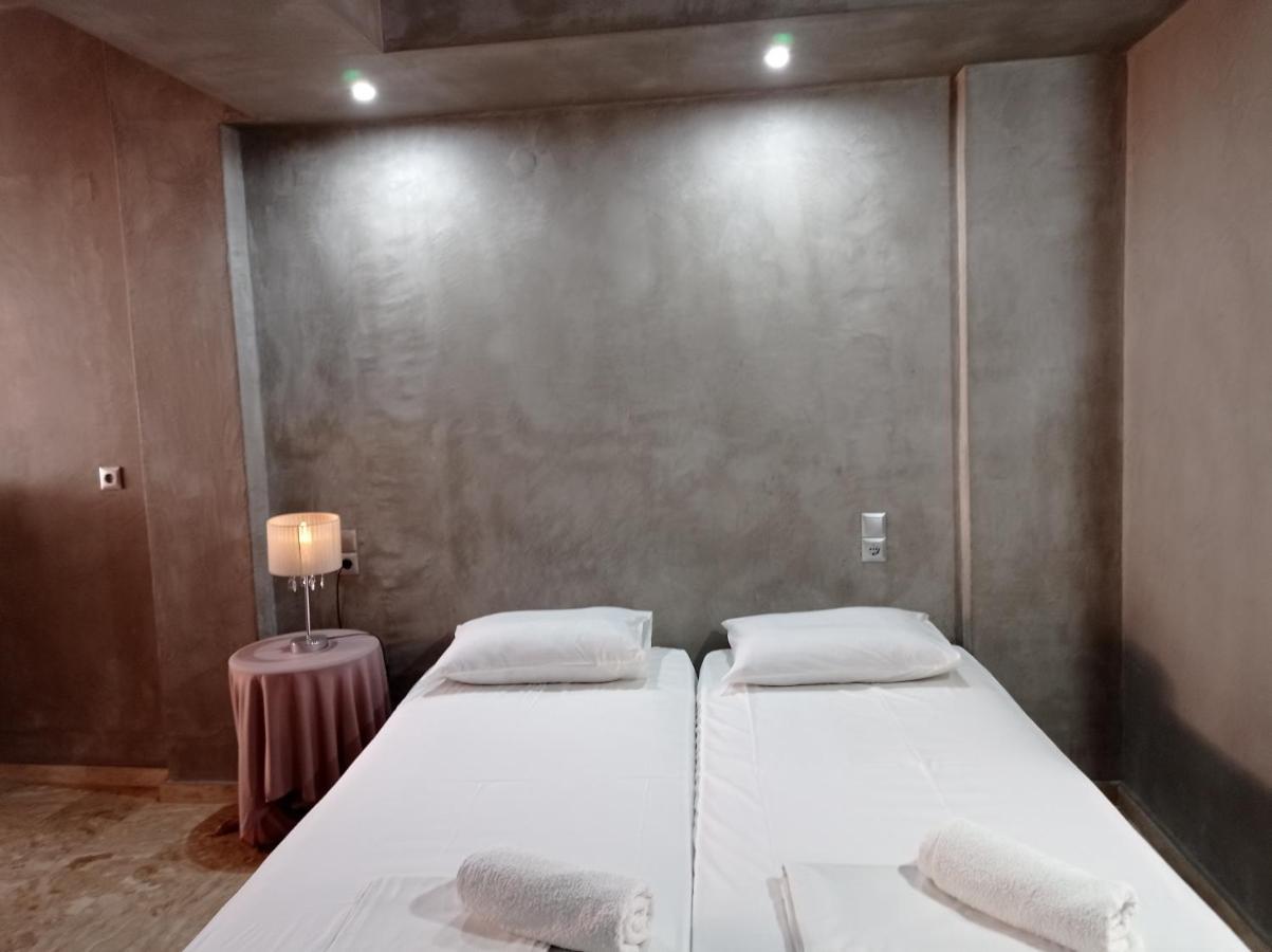 Guest House Pauline Kos Bagian luar foto